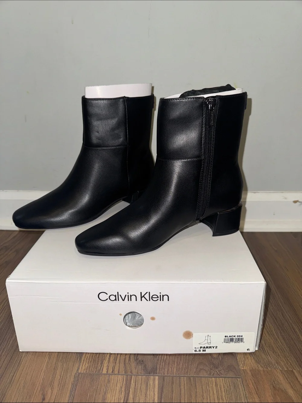 Calvin Klein Black Leather Square-Toe Ankle Booties